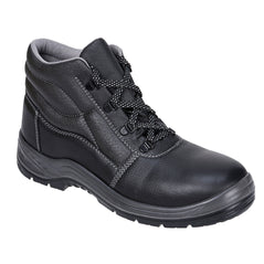 Black Portwest Steelite Kumo Boot. Boot has a black sole and grey sole upper, Protective toe and black and white laces.