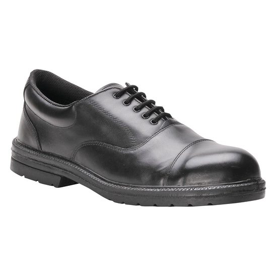 Black Portwest Steelite Safety Executive Oxford Shoe. Shoe has a black sole, Protective toe and black laces.