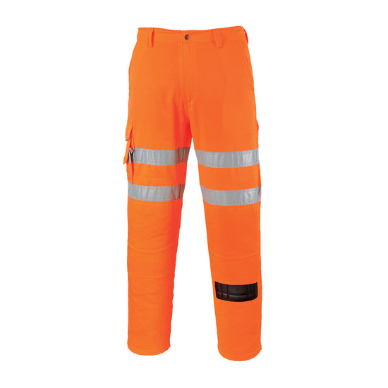 Orange Portwest Rail Combat Hi vis trousers. Trousers have cargo pockets on the sides, pockets on the pocket area, kneepad pockets and belt loops. Trousers have hi vis bands around the knee ares and are specialised for the rail industry.