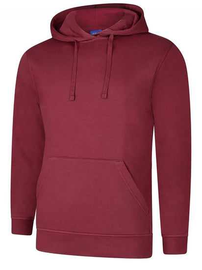 Uneek Clothing UC509 280GSM Deluxe Hooded Sweatshirt with hood in maroon with large front lower pocket and drawstring.